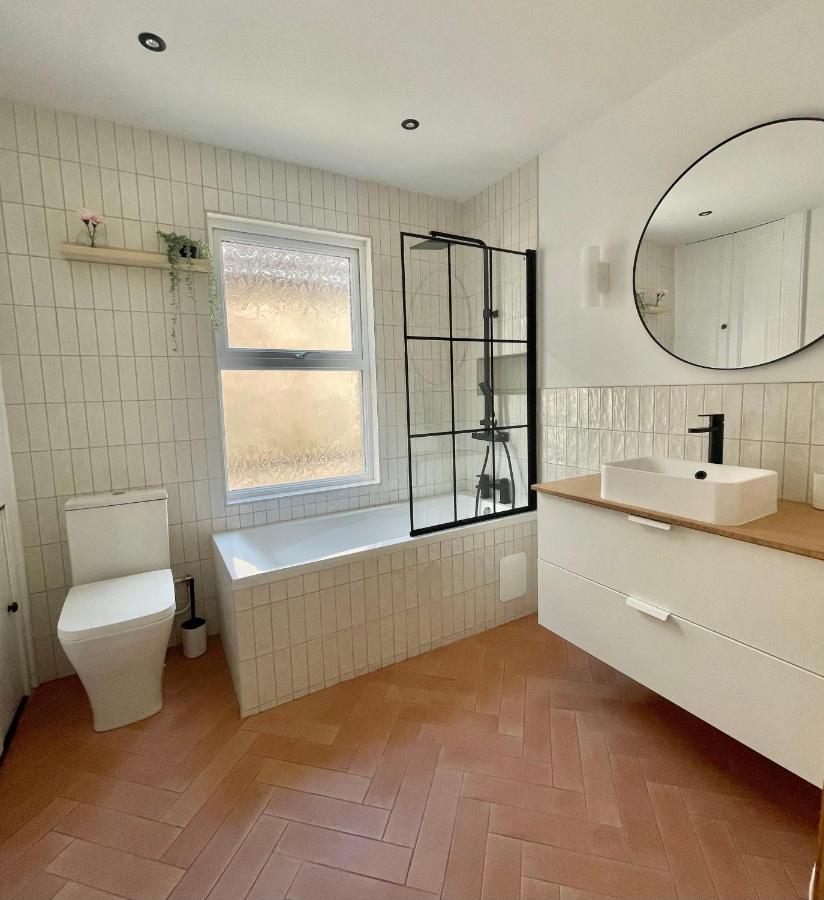 Beautiful Family Home In The Heart Of Swansea Ngoại thất bức ảnh
